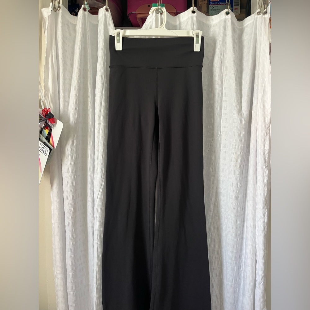 vuori flare leggings